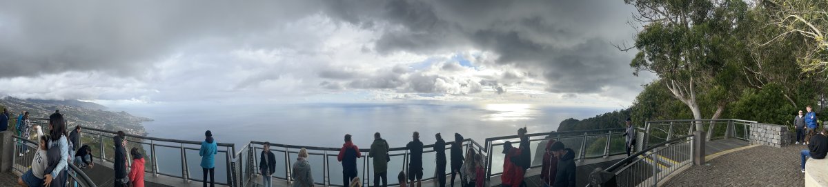 Un panorama à 180º depuis Cabo Girão IMG_1500