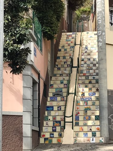 Un escalier décoré IMG_2713